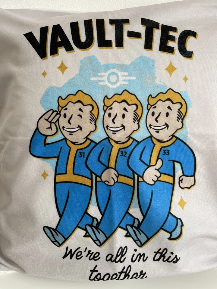 Fallout Vault-Tec Style Velvet Cushion Cover NEW Size: 50.8cm x 50.8cm - Image 3 of 4