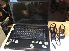 Toshiba Satellite L305D-S5934 AMD Turion 64 X2, 2GHz, 15.4  , No HDD, Not Working