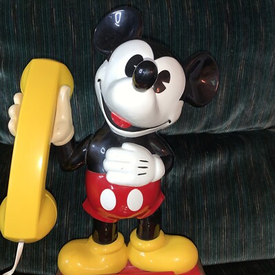 1976 ? Vintage Disney Standing Mickey Mouse Rotary Dial Telephone