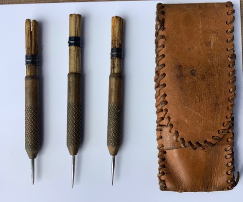 Vintage Jack Hoods Darts.