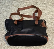 GIUDI Womans Shoulder Bag  Black and Brown