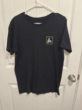 Howie’s Hockey Graphic Black Tshirt Size Large
