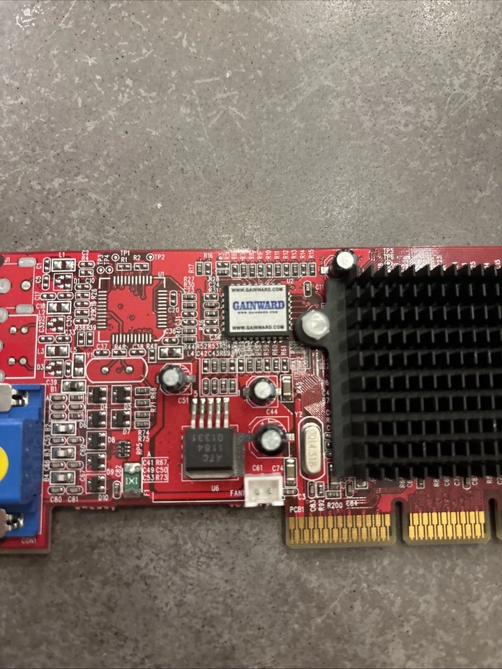 Gainward GF2 MX400 64MB VGA AGP Slot Video Graphics Card - Image 3 of 4