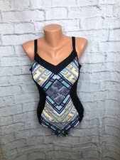 Sunseeker Swimsuit Women's US 8 One Piece Abstract Geometric Color Block