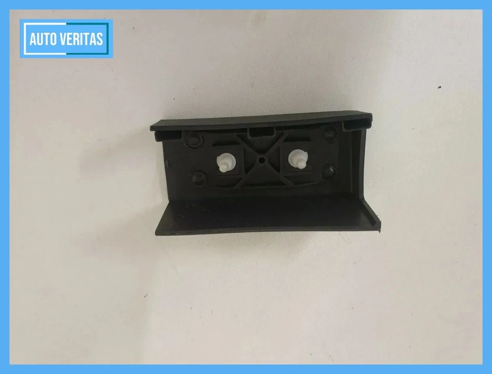 original VW Touran 2004 cover seat console seat right 1T0881458C - Image 2 of 2