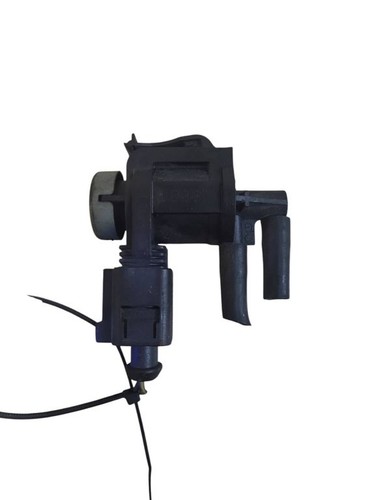 Volkswagen PASSAT B6 2009 Diesel 103kW Turbolader Druckwandler Magnetventil