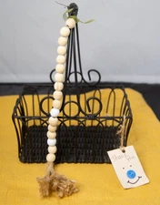 Black Wire Decorative Basket with Beaded Handle – New Farmhouse Rustic Décor