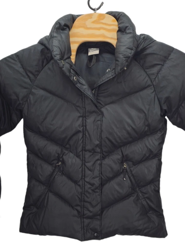 Nike Sportswear Women's Puffer Jacket Black Down Fill Hooded Winter Coat Size S - Image 4 of 4