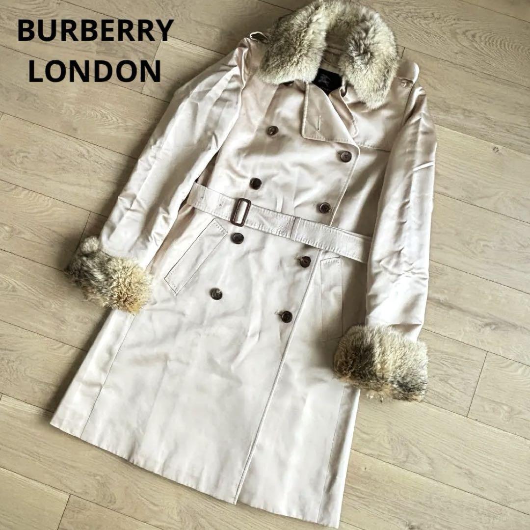 Burberry London Trench Coat Beige Silk with Grey Fox Fur Size 38 For Women