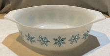 Vintage Pyrex Casserole Dish 1.5 Quart  White with Turquoise Snowflakes NO lid