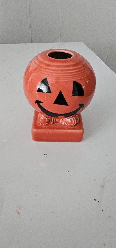 Fiesta Halloween Orange Jack O Lantern Pedestal Candle Holder Fiesta HLC CHIPPED