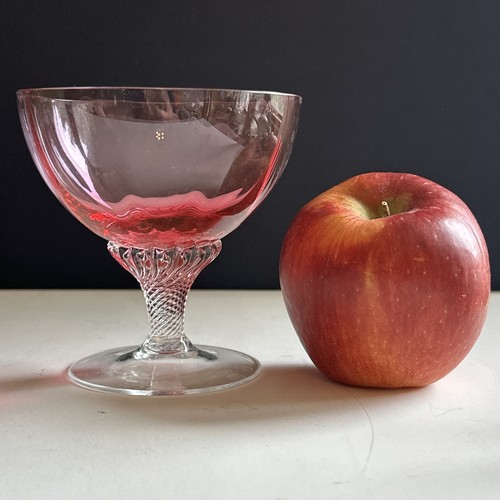 George Borgfeldt Lisa Cranberry Optic Champagne Sherbet Glass Bowl Set 4 - Picture 9 of 24