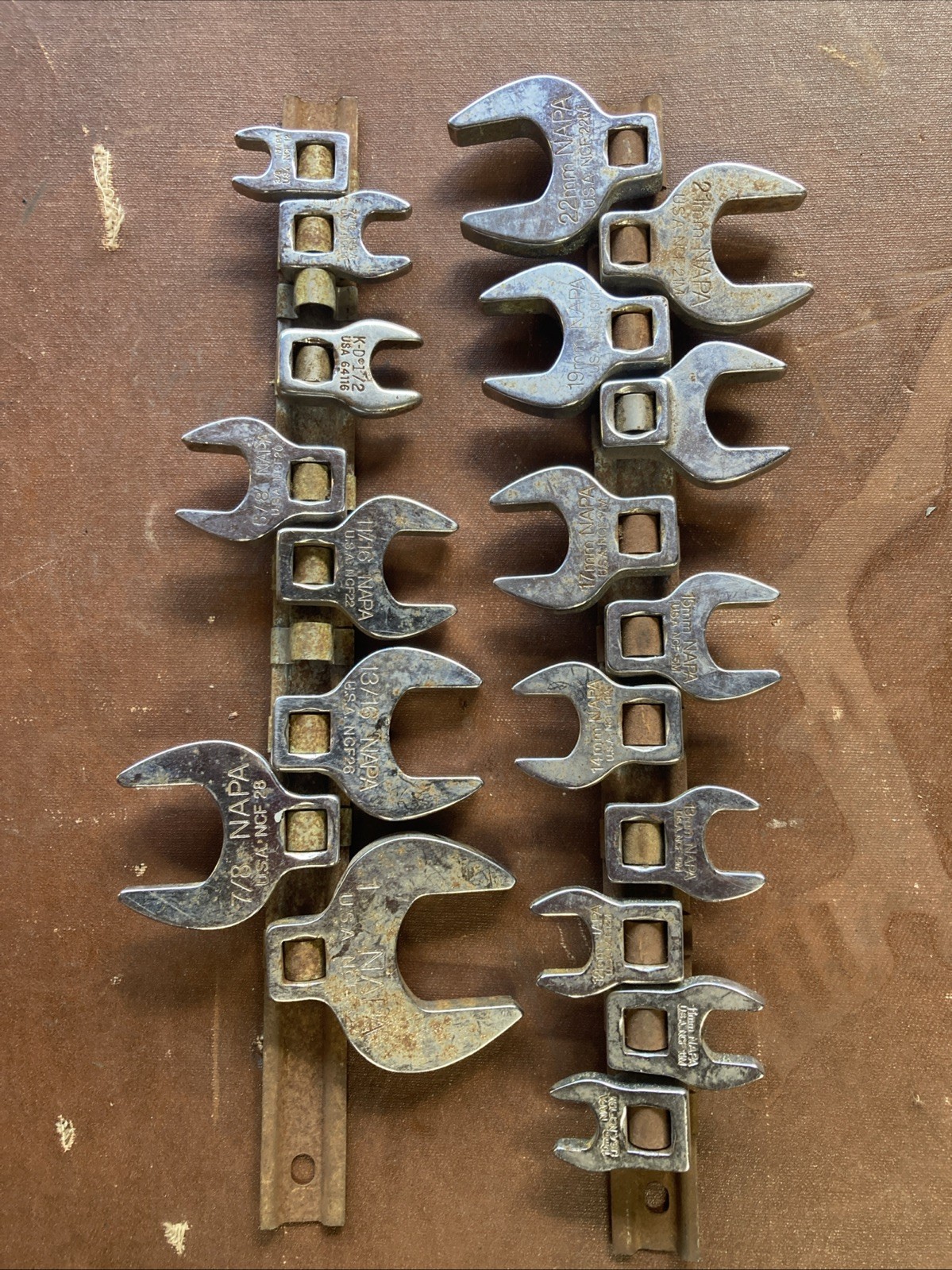 NAPA 19 pc crowfoot set, metric / Standard