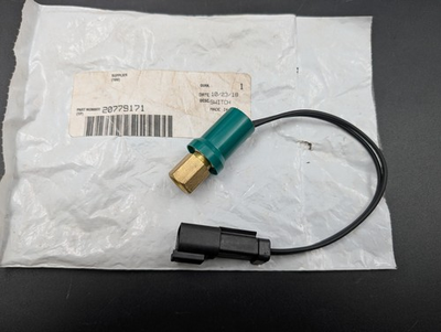 #ad NEW Volvo Mack 20779171 A C High Pressure Switch 1MR2469M New Open Package $39.99