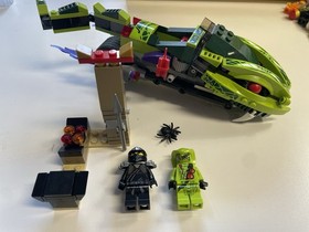 LEGO NINJAGO 9447 Lasha's Bite Cycle Rise of the Snakes  