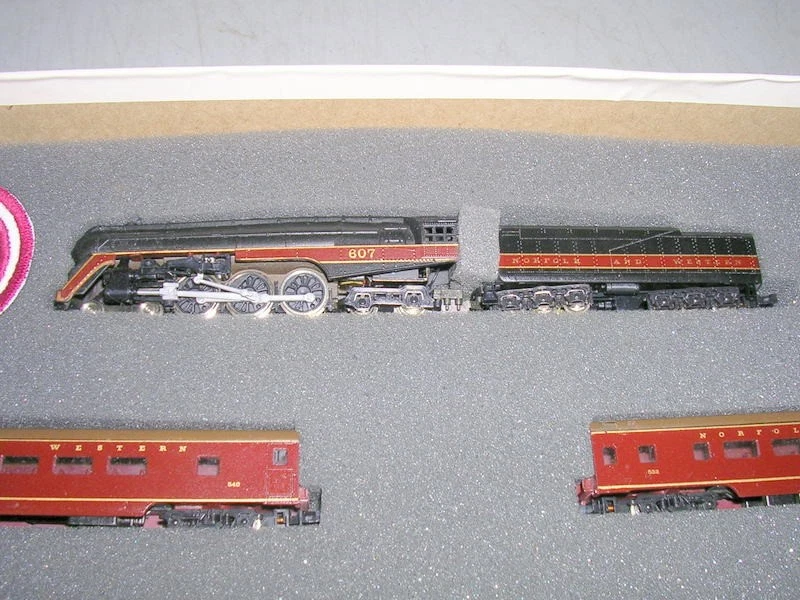 Con-Cor N Scale (The Powhatan Arrow) Limited Edition Set Norfolk & Western - Image 2 of 4