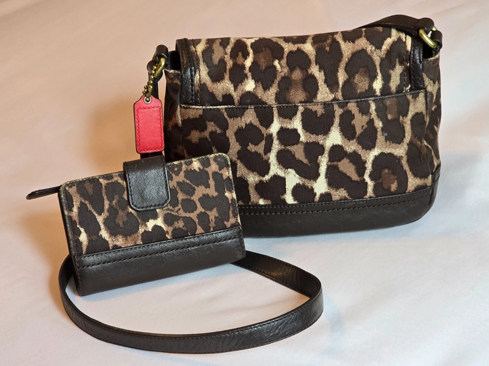Borsa a tracolla Coach Park Ocelot Leopard con bordo in pelle e portafoglio abbinato