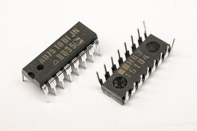 Analog Devices AD7510DIJN Schalter protected Quad analog Switch  DIP-16 NOS