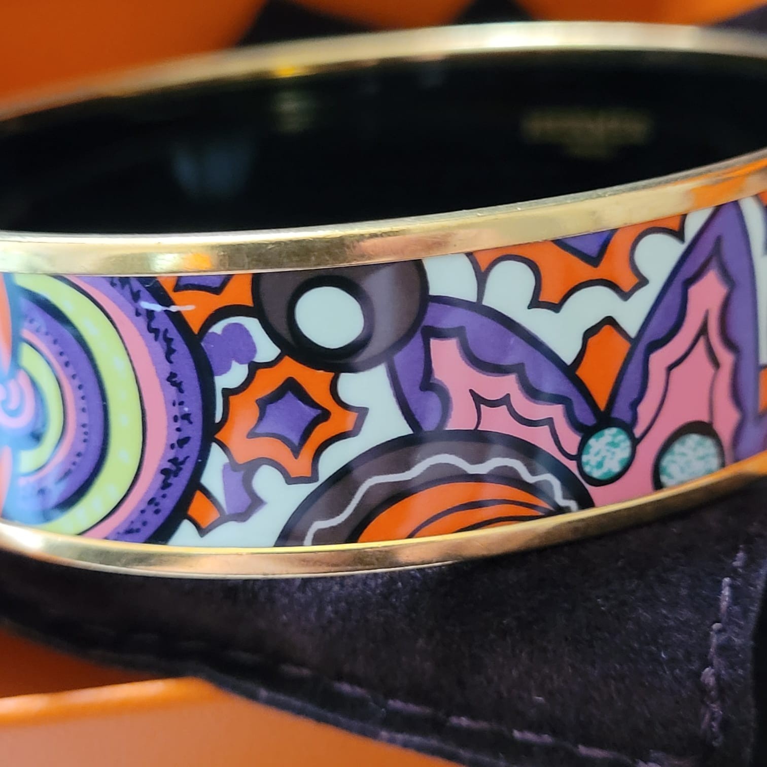 ✨️HERMÉS✨️ MEDIUM WIDTH ENAMEL BANGLE SIZE 70 VER… - image 8