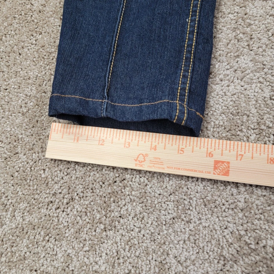 Pantalones de mezclilla Fabulosity lavado oscuro corte boot tiro bajo para mujer talla 9 leer Foto 3 de 4