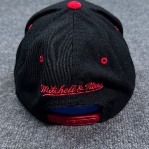 Mitchell & Ness Toronto Raptors Snapback Hat Cap Black Red NBA Spell Out - Picture 4 of 9