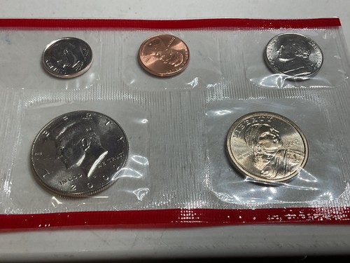 2002 P & D Uncirculated Coin Set U.S Mint OGP & COA, we have only 3 sets avail… - Picture 2 of 9