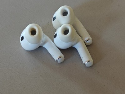 Apple AirPods Pro 2nd Generation Bluetooth A3048 Left Airpod Only