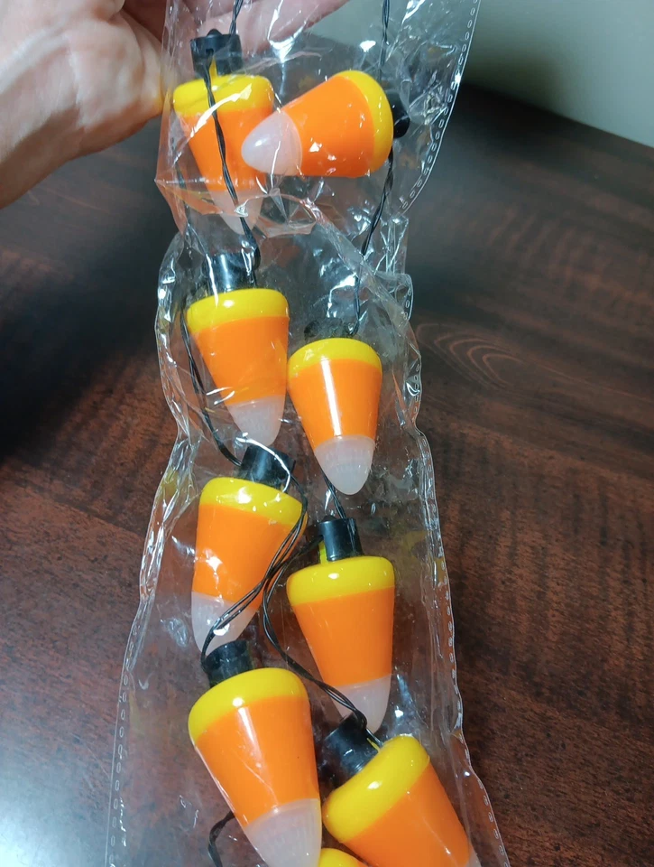 Luces Lotsa ~ Jumbo Iluminar Candycorn Intermitente Halloween Collar 9 Caramelos Maíz Foto 4 de 4