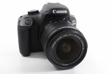 Canon EOS 4000D 18-55mm III Kit, come nuova, 300 scatti