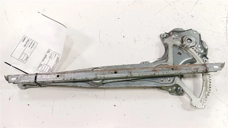 Pista reguladora ventana delantera derecha pasajero se adapta a 15-19 NX300H Foto 3 de 4