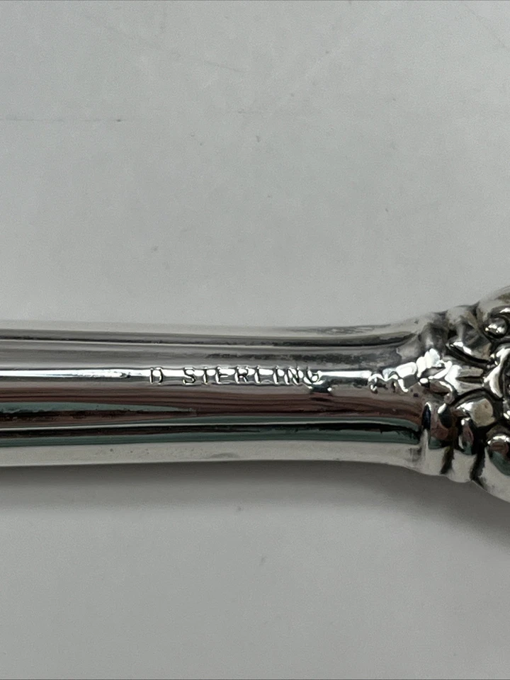 Juego de pinceles y peines vintage LUNT SILVERSMITHS Sterling Girls nuevos en caja original Foto 4 de 4