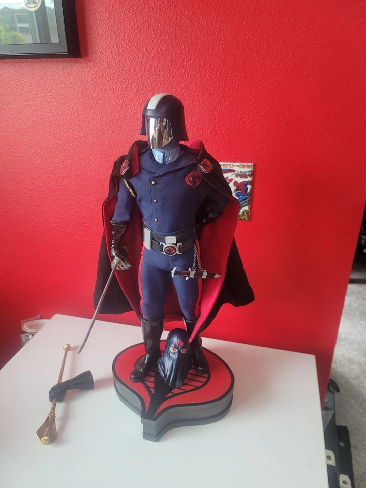 G.I. 2012 Figura JOE Cobra Commander Formato Premium EXCLUSIVA Sideshow #122/500 Foto 2 de 4