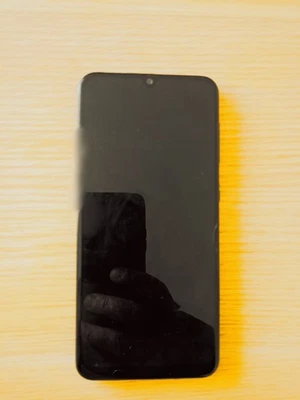 Samsung Galaxy A50 · 128GB