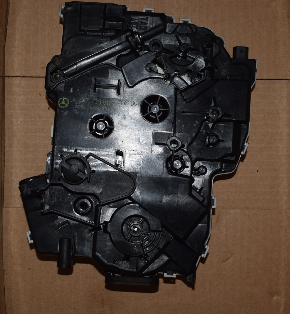 Original Mercedes W447 V Klasse Türschloss Innenbetätigung 