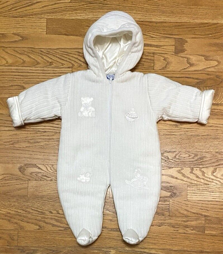 Vintage Carriage Boutiques One Piece Hooded Footed Acrylic Sleeper Romper 12 Mon
