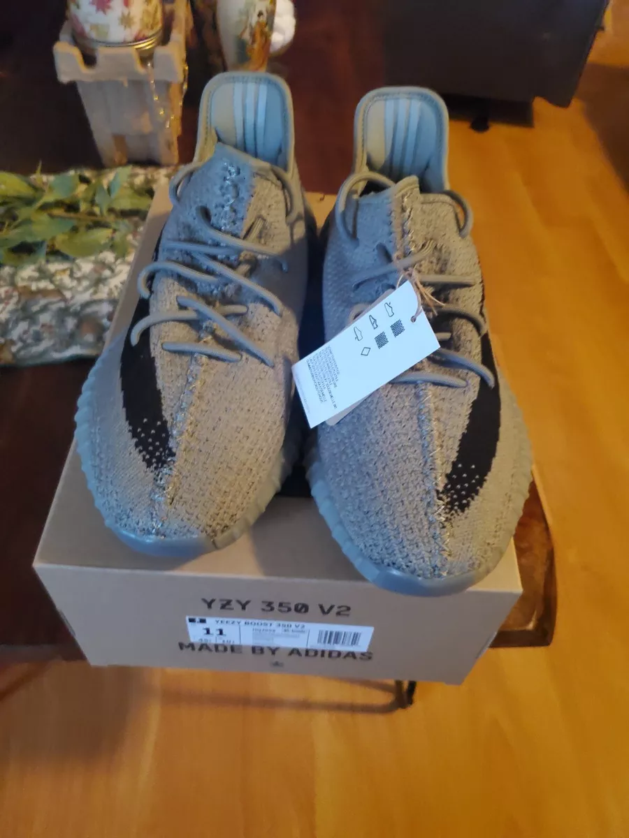 Adidas Yeezy Boost  V2 Granite/Core Black/Granite Men's Shoes HQ