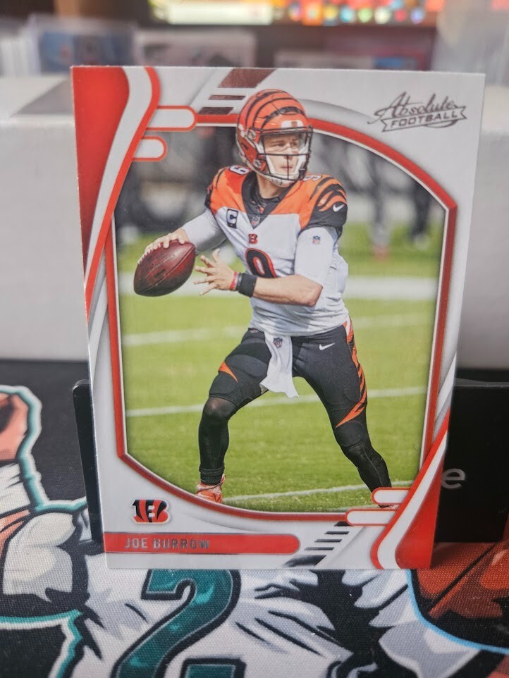 2021 Panini Absolute Joe Burrow Football Card #42