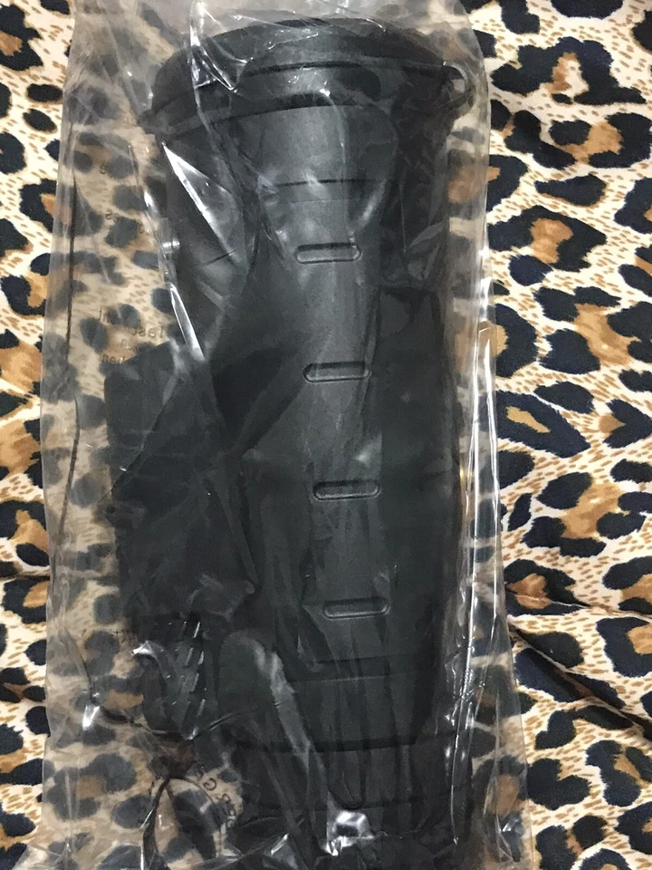 El campo de visión monocular es infinito y maravilloso Foto 4 de 4