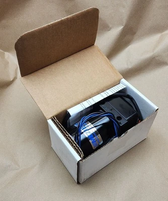 Meziere WP136S Inline Electric Water Coolant Pump black 12V 20 gpm, -12AN O-ring - Bild 1 von 4