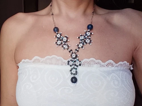 Collana Con Pietre Dure Lapislazzuli Semi Lunga In Cristallo Pattern A Fiori - Bild 6 von 11