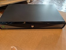 TiVo Roamio Plus 1TB HD DVR TCD848000 6-Tuner w/ VOX Voice Remote BT Dongle