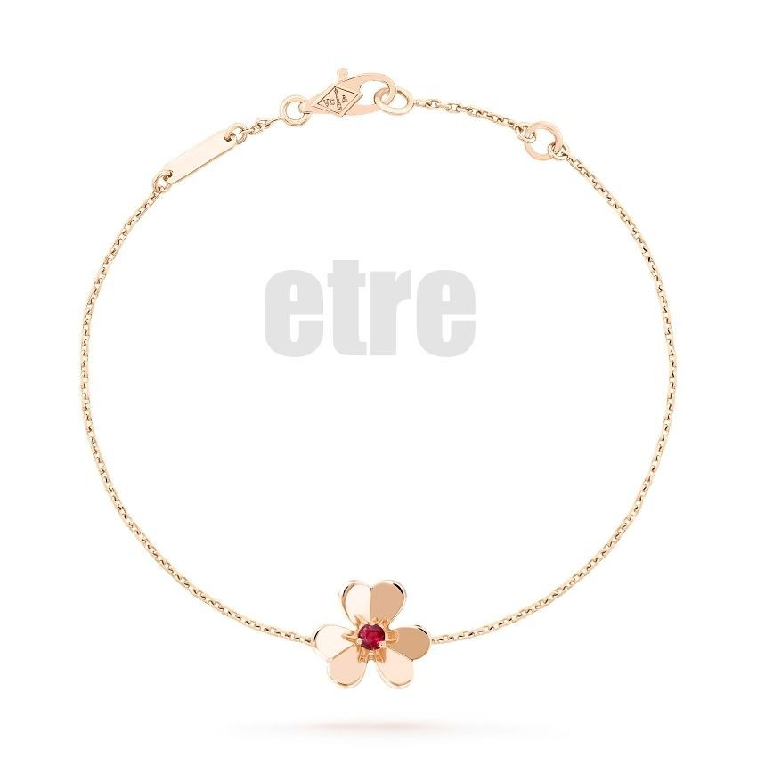 Van Cleef & Arpels Pearl Bracelet, Mini Model VCARP7S900 142827683