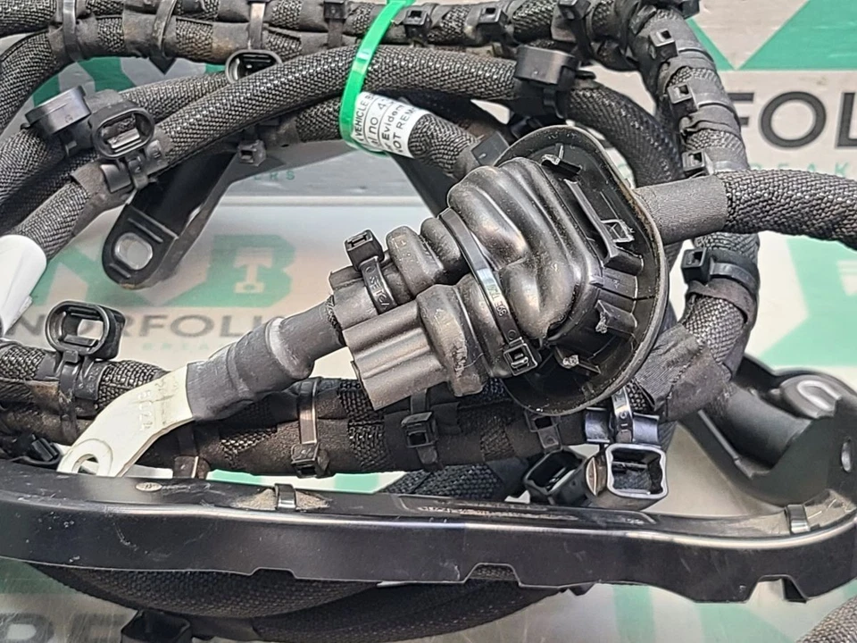 Mercedes GLA H247 Engine Wiring Loom 1.3 Hybrid A1775468000 - Image 4 of 4