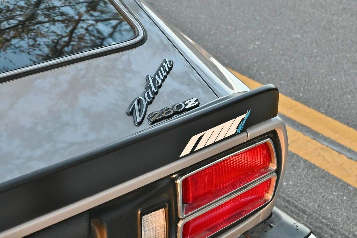 Click photo thumbnail to view