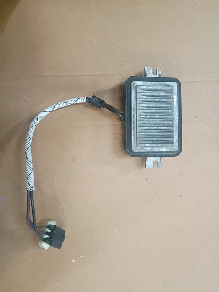 Valeo 52474881 Blower Motor Resistor Module 2000-2005 Buick LeSabre Used - Image 2 of 4