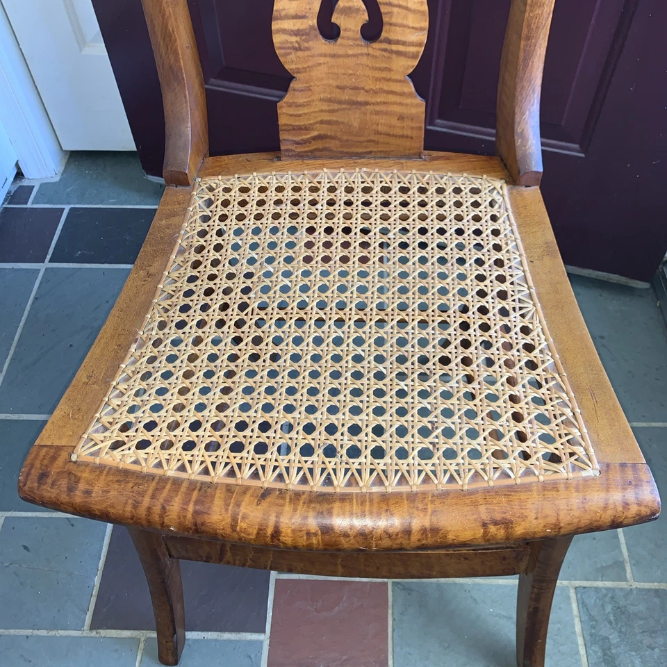 Старинный боковой стул из тигрового клена с тростниковым сиденьем ~ необычная спинка скрипки - Изображение 3 из 4