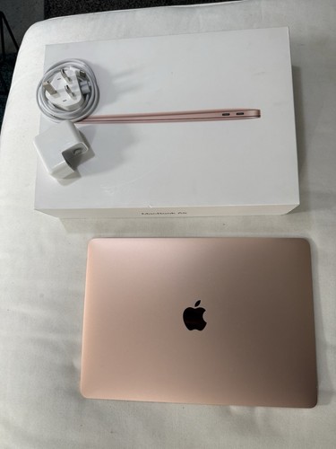 Apple MacBook Air 2019 Retina 13-inch, Rose Gold, 8GB RAM, 128GB SSD With Box. - Afbeelding 9 van 12