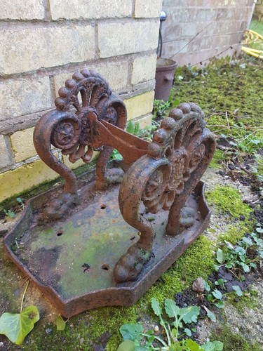 Antique Boot Scraper, ornate - Picture 2 of 6