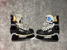 Bauer Supreme Custom 4000 Flo-Fit size 1 Kids