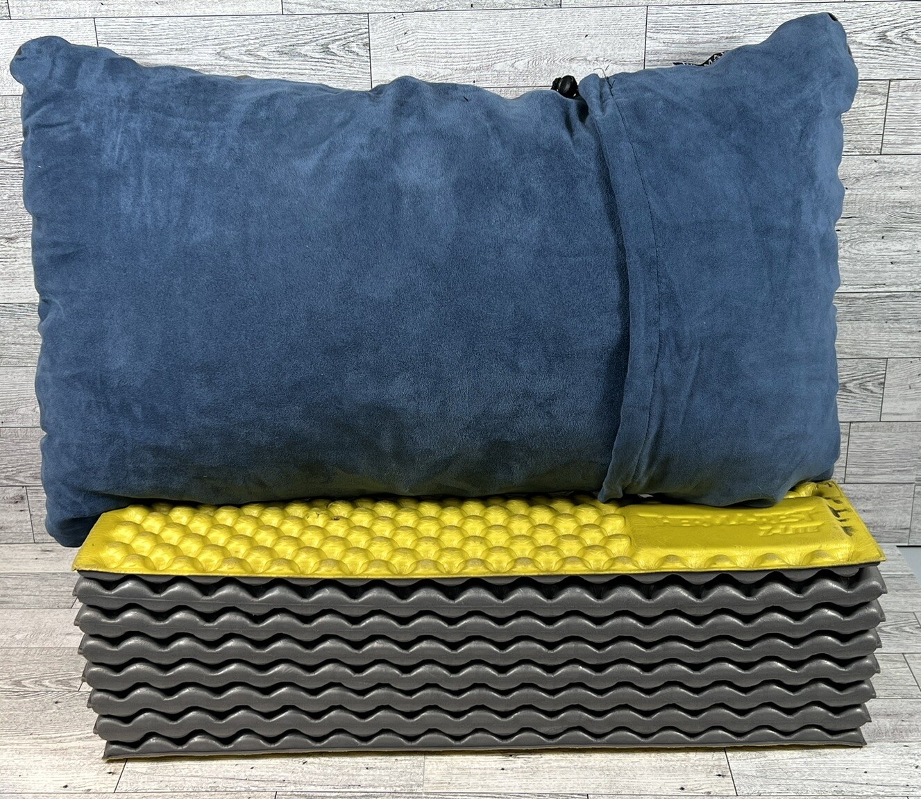 Thermarest ZLite Sleeping Pad 20” x 72" And Compact Pillow 21” X 14